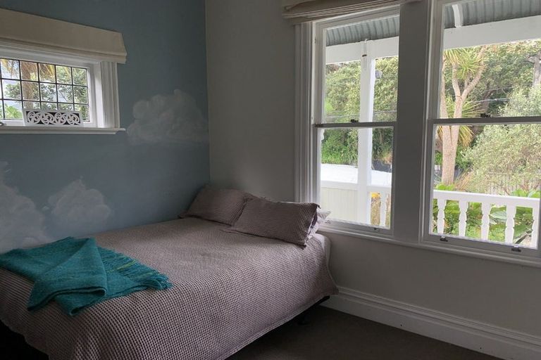 Photo of property in 86 Clyde Street, Island Bay, Wellington, 6023