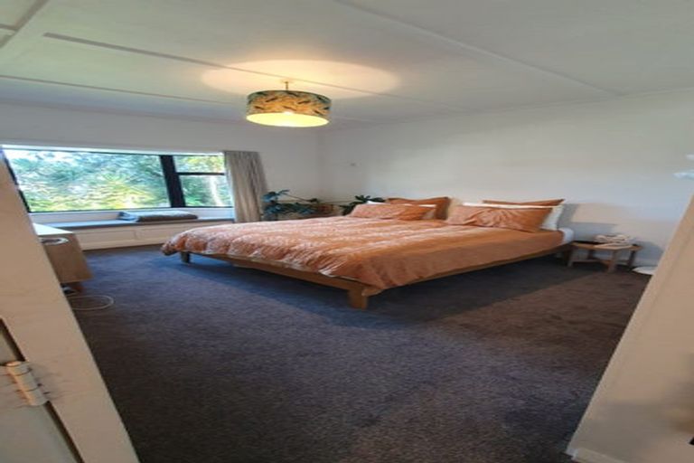 Photo of property in 23 Lonsdale Crescent, Rongotai, Wellington, 6022