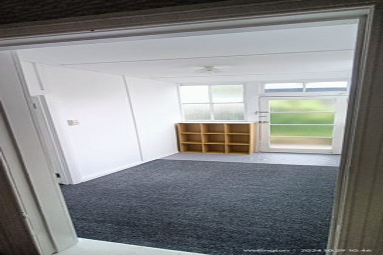 Photo of property in 1/50 Clyde Street, Island Bay, Wellington, 6023