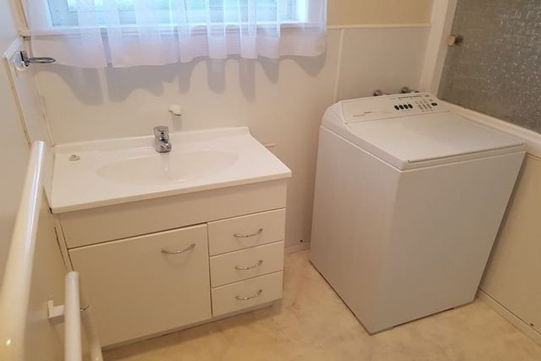 Photo of property in 1/75 Arawa Street, New Lynn, Auckland, 0600