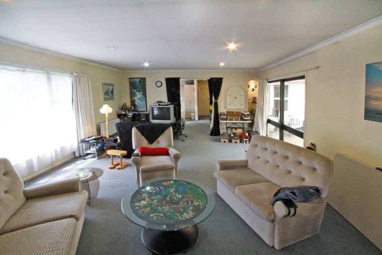 Photo of property in 113 Wood Street, Wainuiomata, Lower Hutt, 5014