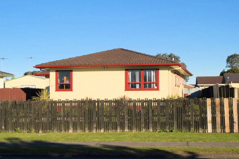 Photo of property in 65 Mckinstry Avenue, Mangere East, Auckland, 2024