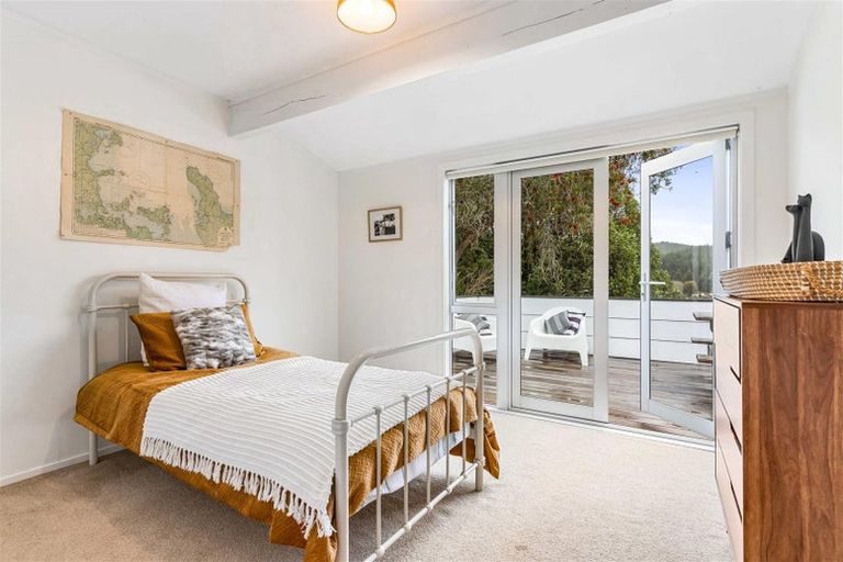 Photo of property in 164 Bambury Place, Onemana, Whangamata, 3691