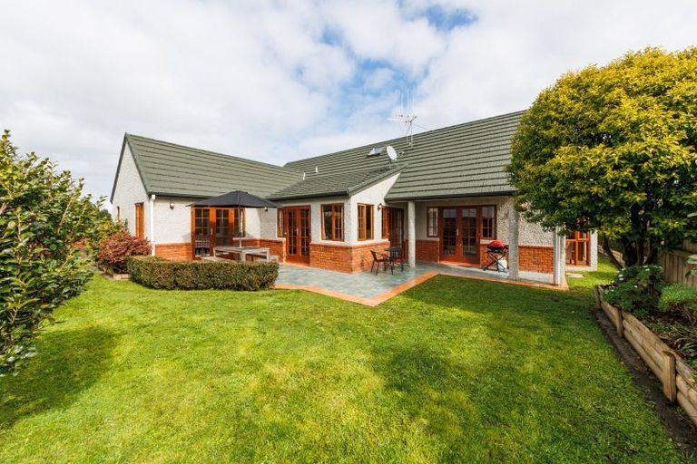 Photo of property in 8a Camden Street, Feilding, 4702