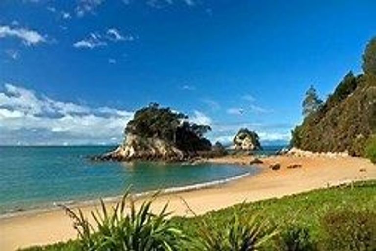 Photo of property in 65 Rowling Road, Kaiteriteri, Motueka, 7197
