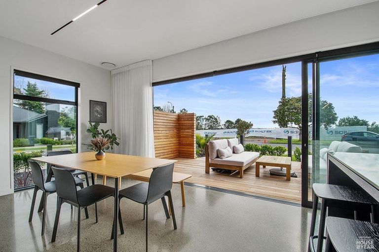 Photo of property in 2 Makete Crescent, Hobsonville, Auckland, 0618