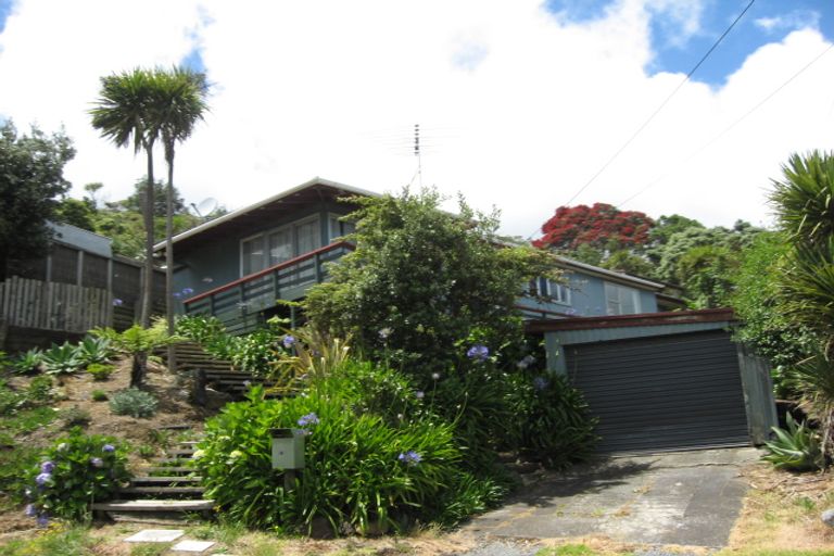 Photo of property in 115 Waitea Road, Muriwai, Waimauku, 0881