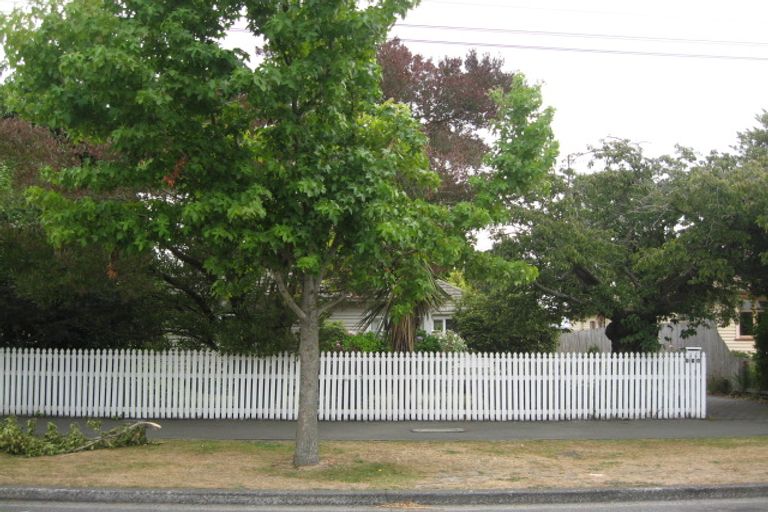 Photo of property in 111 Tomes Road, St Albans, Christchurch, 8052