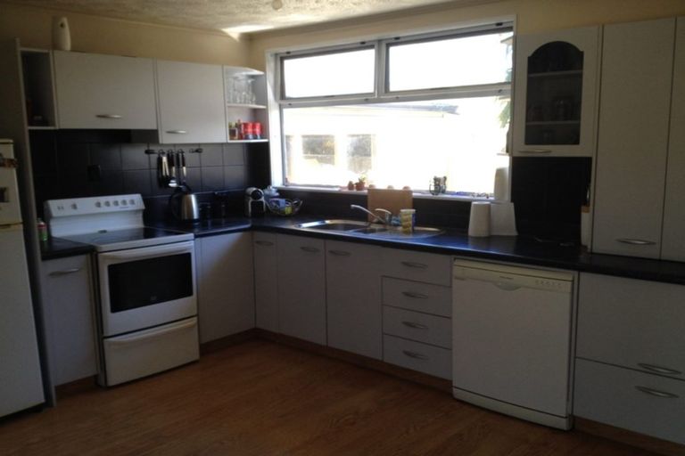 Photo of property in 8 Howard Road, Taradale, Napier, 4112