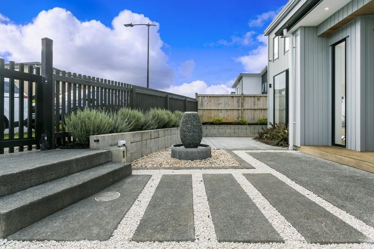 Photo of property in 23 Paikea Street, Albany Heights, Auckland, 0632