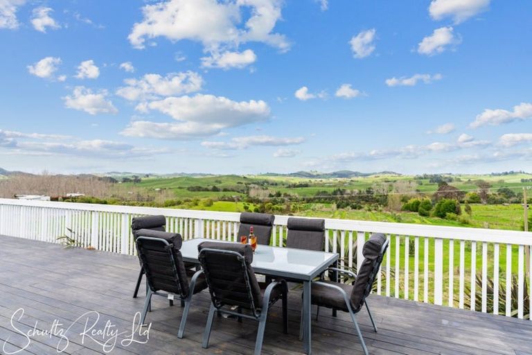 Photo of property in 67 Te Pahi River Drive, Paparoa, 0583