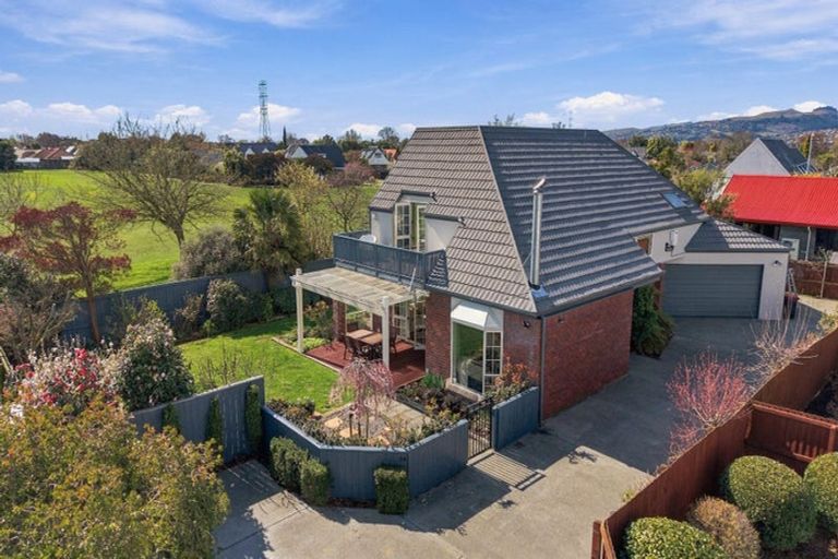 Photo of property in 12 Chilwell Place, Halswell, Christchurch, 8025