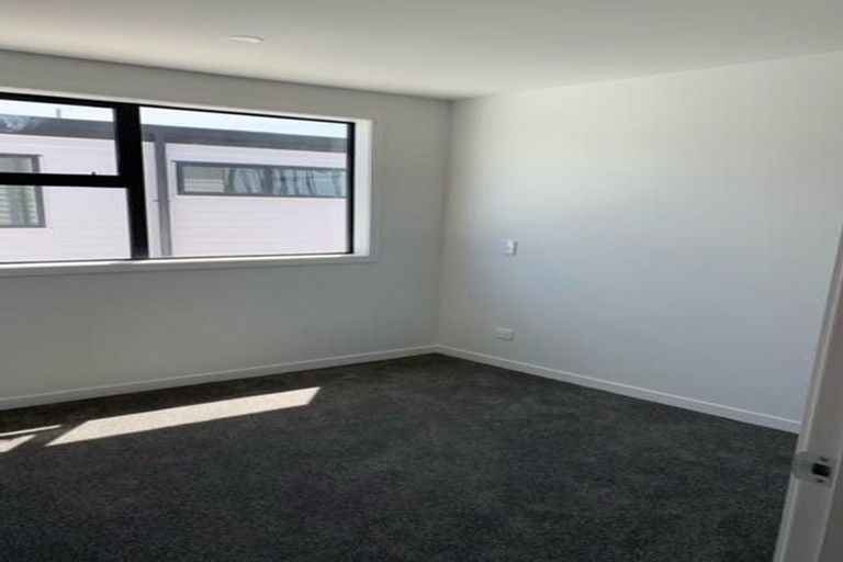 Photo of property in 8b Percy Road, Papamoa Beach, Papamoa, 3118