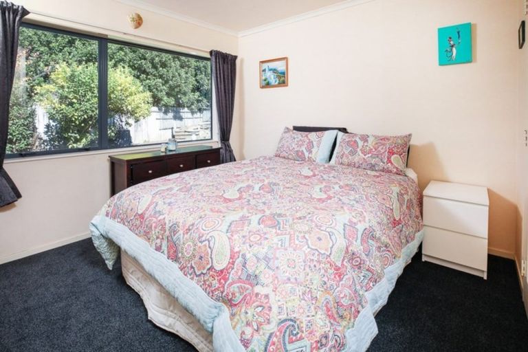 Photo of property in 27 Mangakoea Place, St Andrews, Hamilton, 3200