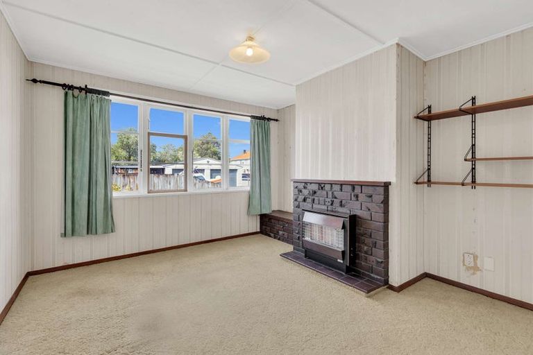Photo of property in 119 Rangiora Avenue, Roslyn, Palmerston North, 4414