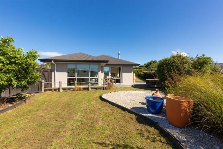 Photo of property in 9 Te Aroha Place, Mapua, 7005
