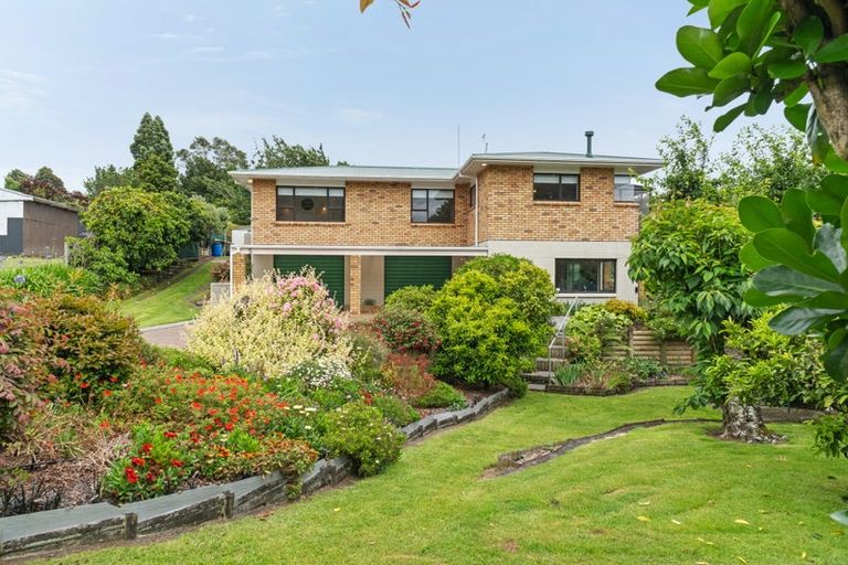 Photo of property in 5 Whakapaki Street, Urenui, 4375