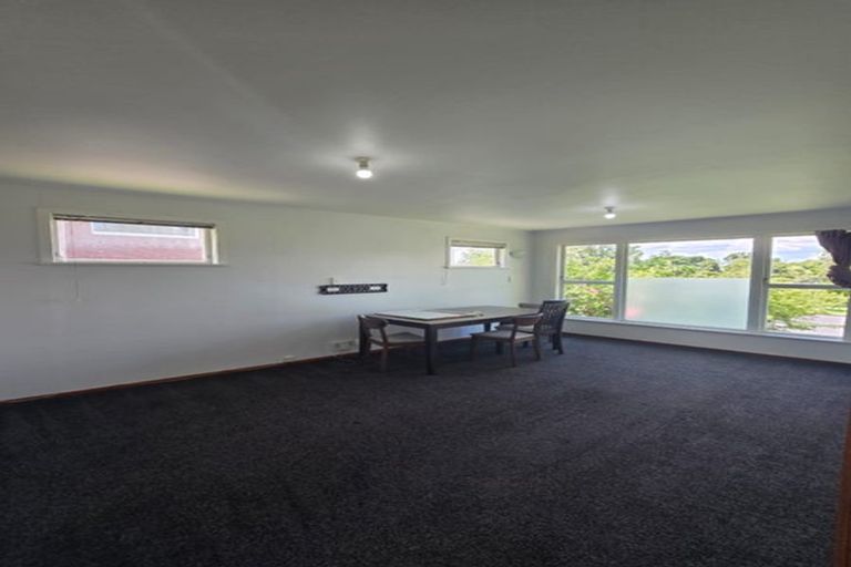 Photo of property in 155 Gossamer Drive, Pakuranga Heights, Auckland, 2010