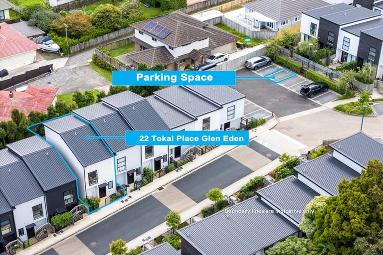 Photo of property in 22 Tokai Place, Glen Eden, 0602