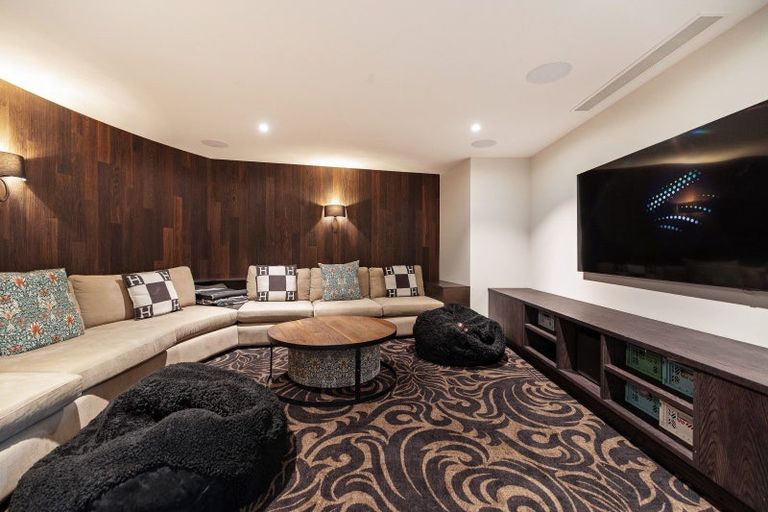 Photo of property in Millbrook Resort, 4 Dalgleish Lane, Arrowtown, 9371