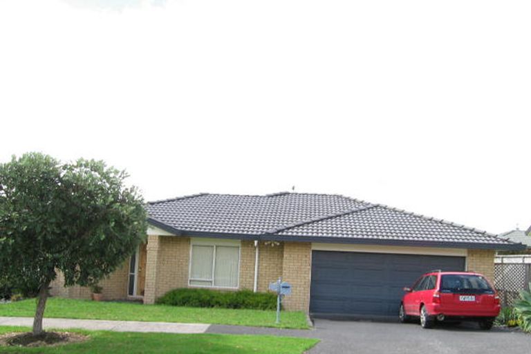 Photo of property in 11 Basra Drive, Henderson, Auckland, 0612