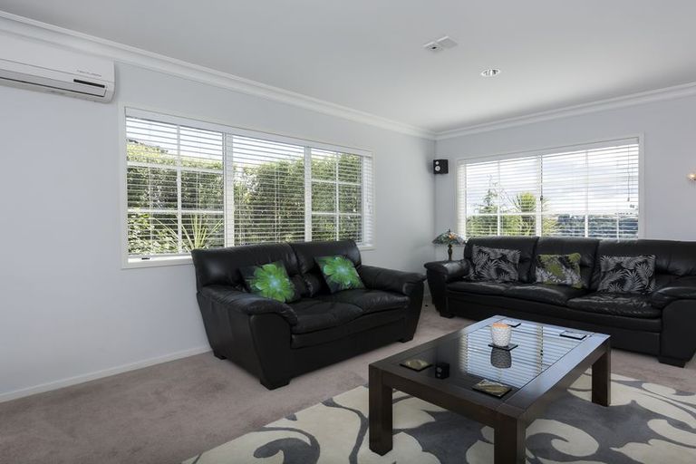 Photo of property in 63 Waterside Drive, Pyes Pa, Tauranga, 3112