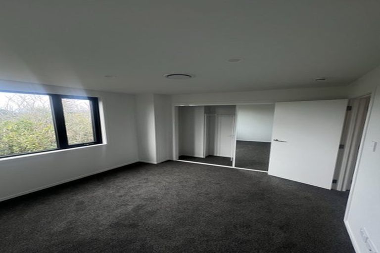 Photo of property in 14 Te Puketoka Lane, Mangere, Auckland, 2022