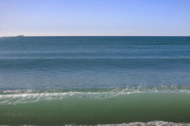 Photo of property in 195 Pukehina Parade, Pukehina, Te Puke, 3189