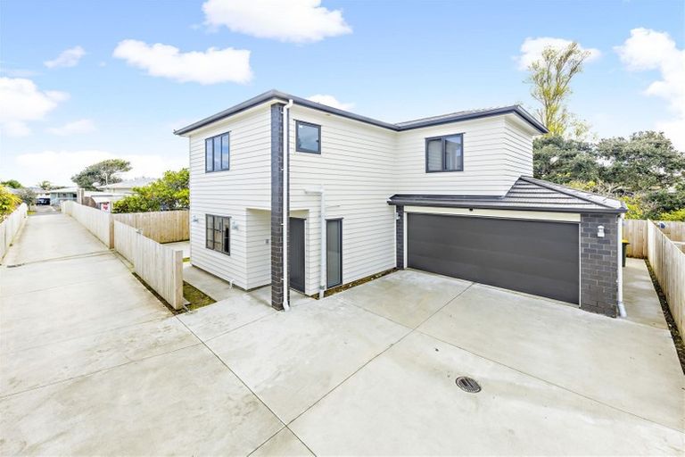 Photo of property in 26a Wayne Drive, Mangere, Auckland, 2022