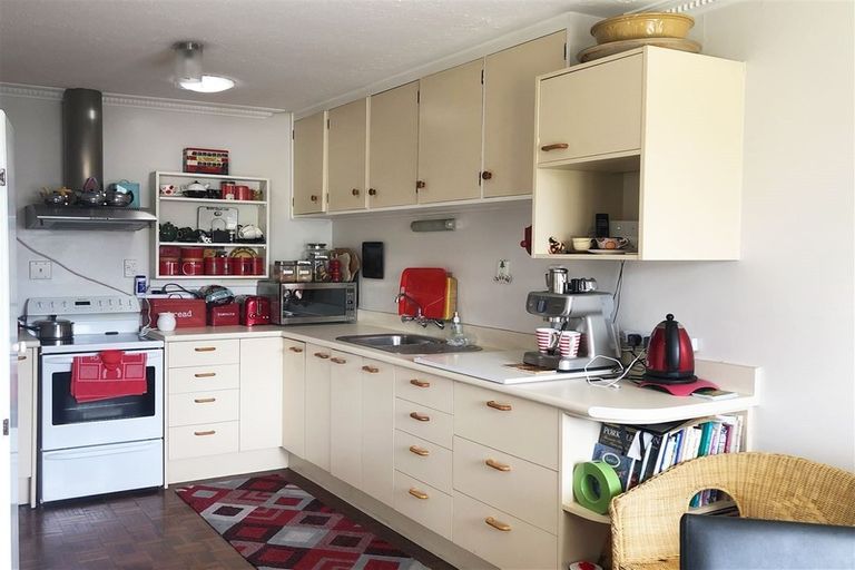 Photo of property in 2/4 Roker Street, Somerfield, Christchurch, 8024