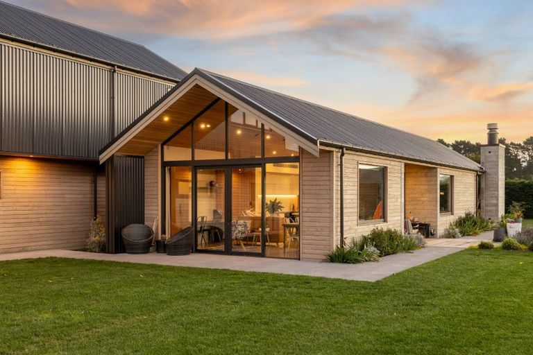 Photo of property in 112 Birchs Road, Prebbleton, 7674