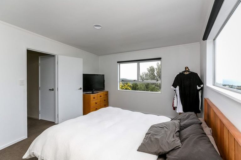 Photo of property in 11 Crownhill Street, Spotswood, New Plymouth, 4310