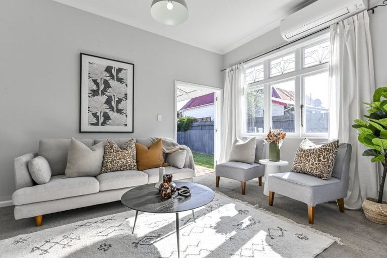 Photo of property in 305a Frederick Street West, Mahora, Hastings, 4120