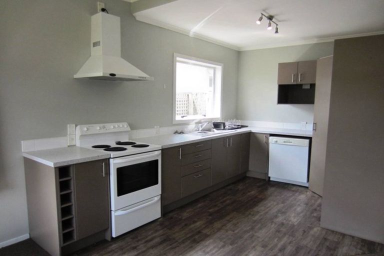 Photo of property in 472 Hillside Road, Caversham, Dunedin, 9012