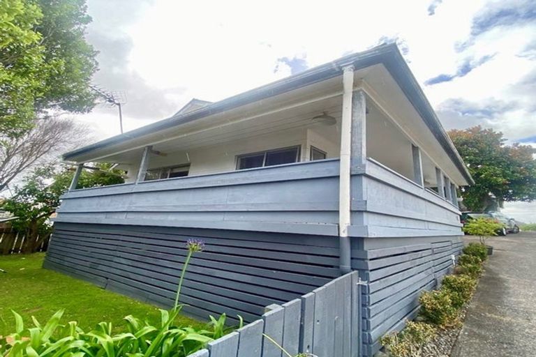 Photo of property in 1/137 Titirangi Road, New Lynn, Auckland, 0600