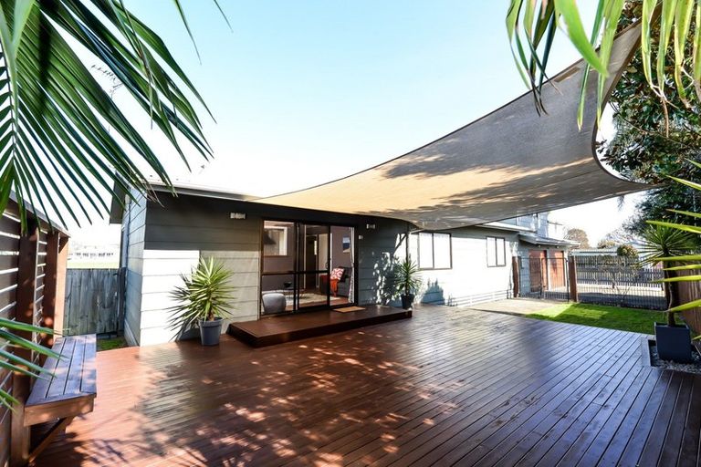 Photo of property in 9b Beadle Place, St Andrews, Hamilton, 3200