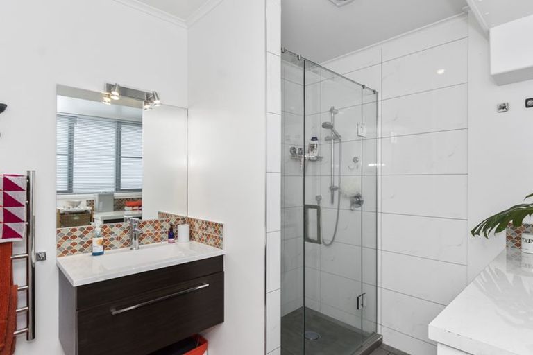 Photo of property in 3/22 Cliff Road, Tauranga, 3110