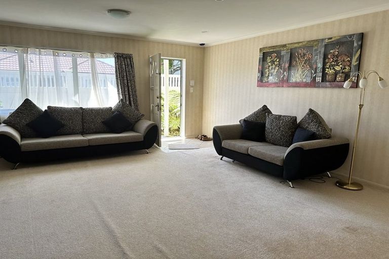 Photo of property in 3 Dunbarton Drive, Ranui, Auckland, 0612