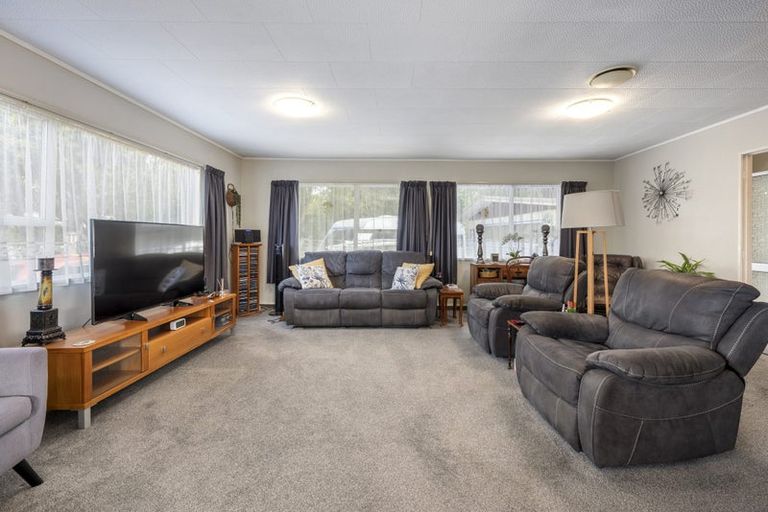 Photo of property in 327 Malfroy Road, Pomare, Rotorua, 3015