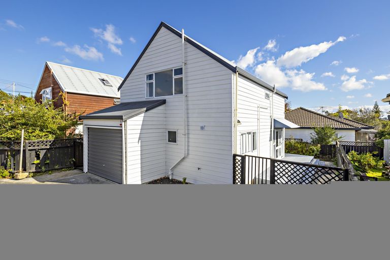 Photo of property in 2/47 Pah Road, Papatoetoe, Auckland, 2025