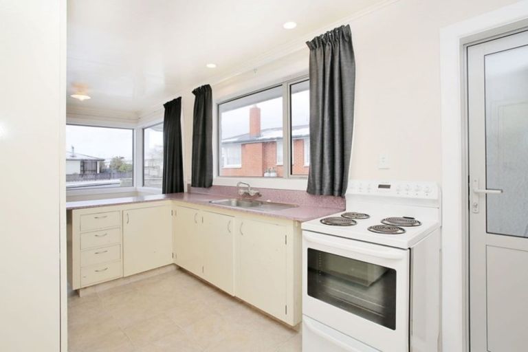 Photo of property in 17 Wye Street, Newfield, Invercargill, 9812