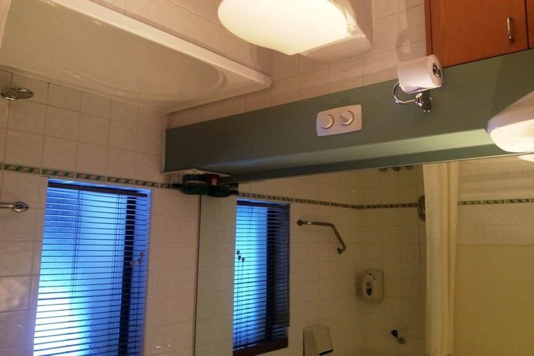 Photo of property in 308/139 Fernhill Road, Fernhill, Queenstown, 9300