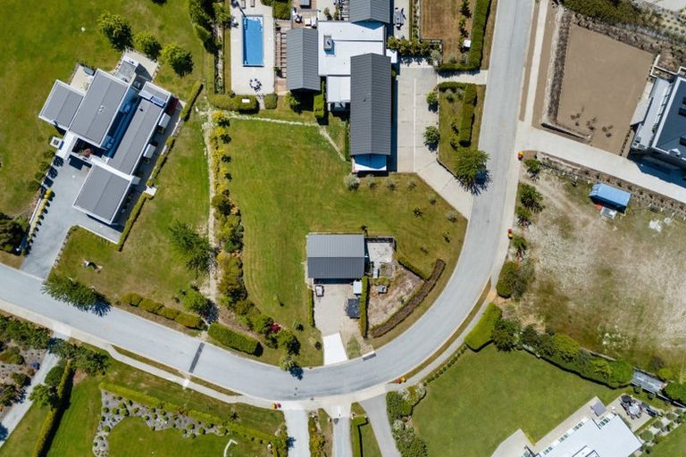 Photo of property in 38 Ridgecrest, Wanaka, 9305