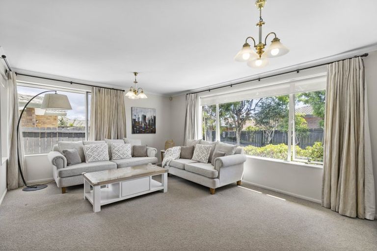 Photo of property in 29 Ambleside Drive, Northpark, Auckland, 2013