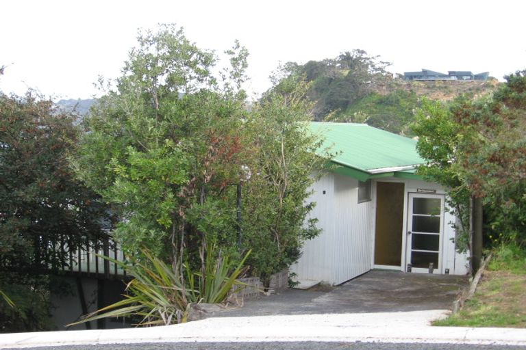 Photo of property in 6 Kyle Street, Leigh, 0985