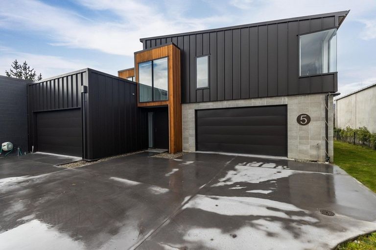 Photo of property in 5 Monaco Drive, Cromwell, 9384