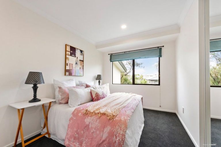 Photo of property in 314 Triangle Road, Massey, Auckland, 0614