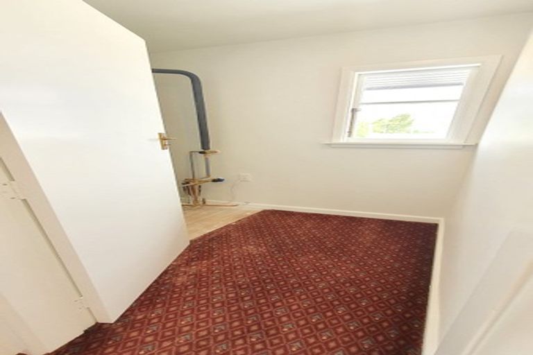 Photo of property in 7 Straven Road, Riccarton, Christchurch, 8011