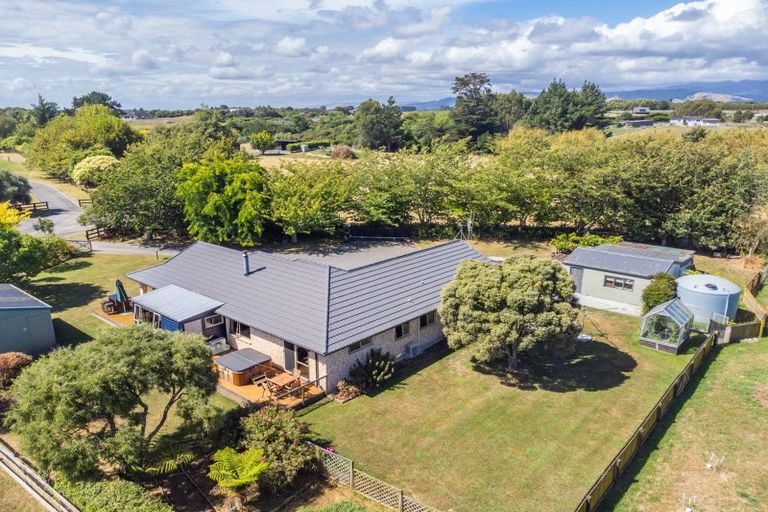 Photo of property in 68b Papaitonga Lake Road, Ohau, Levin, 5570