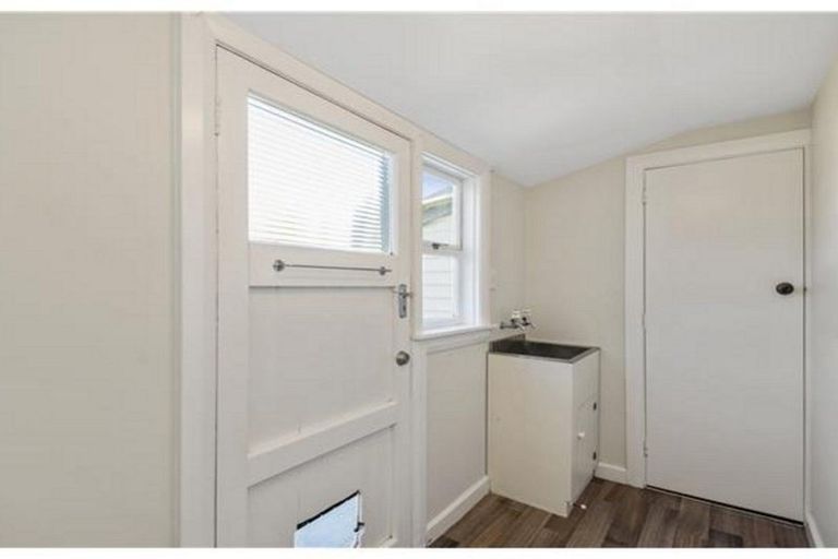 Photo of property in 32 Berwick Street, St Albans, Christchurch, 8014